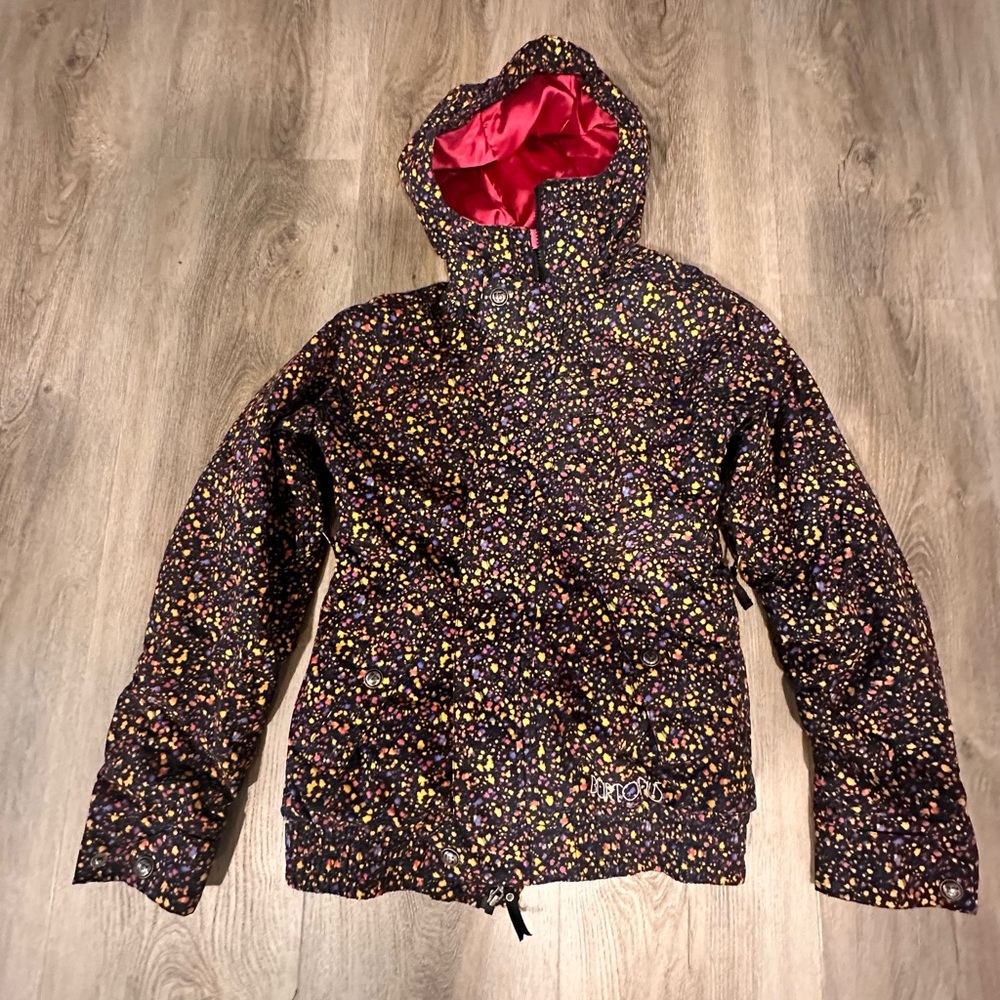 Woman’s Burton ski/ snowboard jacket.